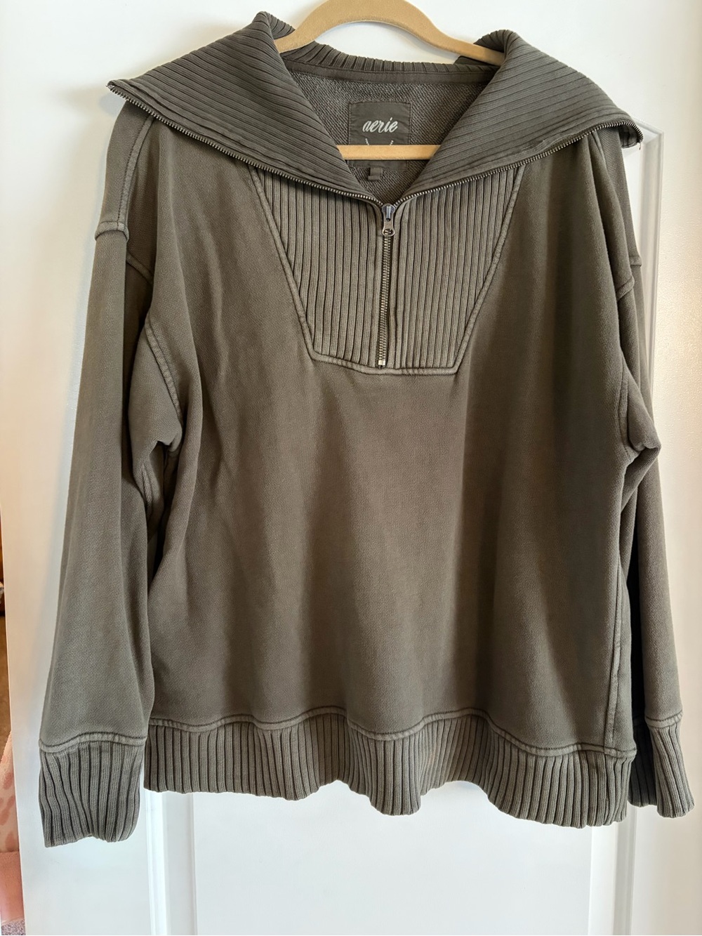 aerie Olive Green Half-Zip Sweater - size small